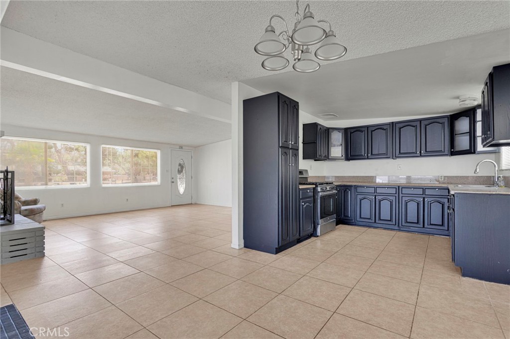 7704 Alston Avenue Property Photo 13