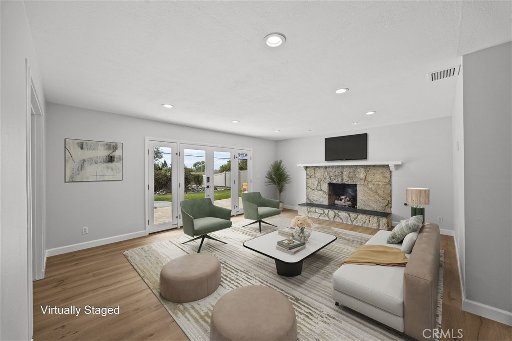 580 Black Hills Drive Property Photo 6