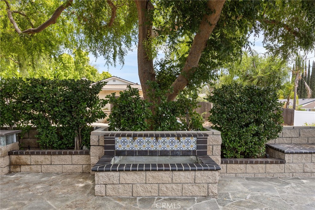 580 Black Hills Drive Property Photo 46