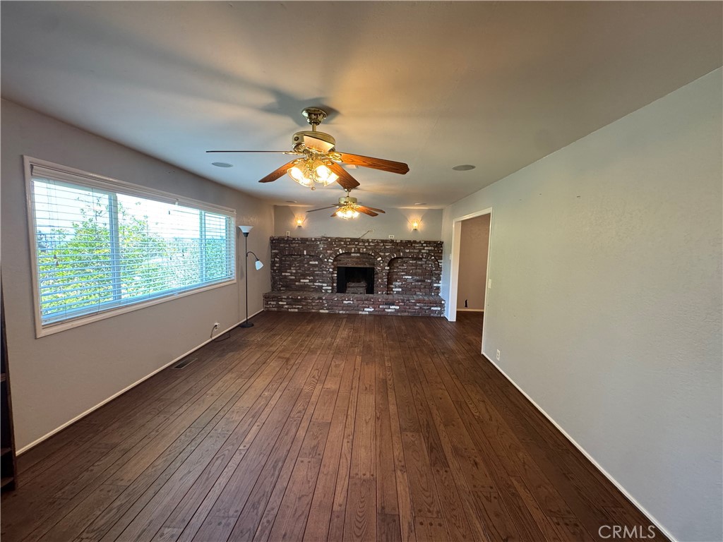 21015 Cantel Property Photo 3