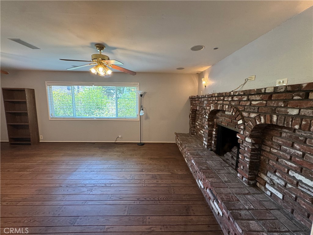 21015 Cantel Property Photo 4