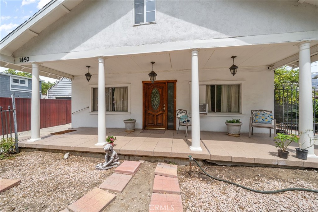 1493 Whitefield Property Photo 7
