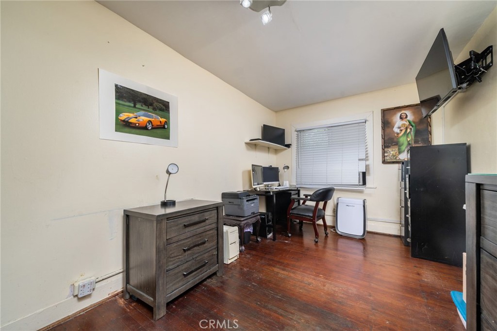 1493 Whitefield Property Photo 18