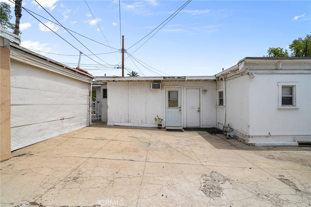 1493 Whitefield Property Photo 28