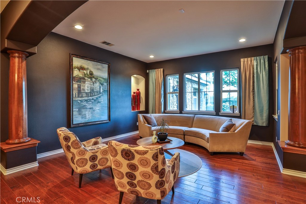 13052 Via Tesoro Drive Property Photo 6