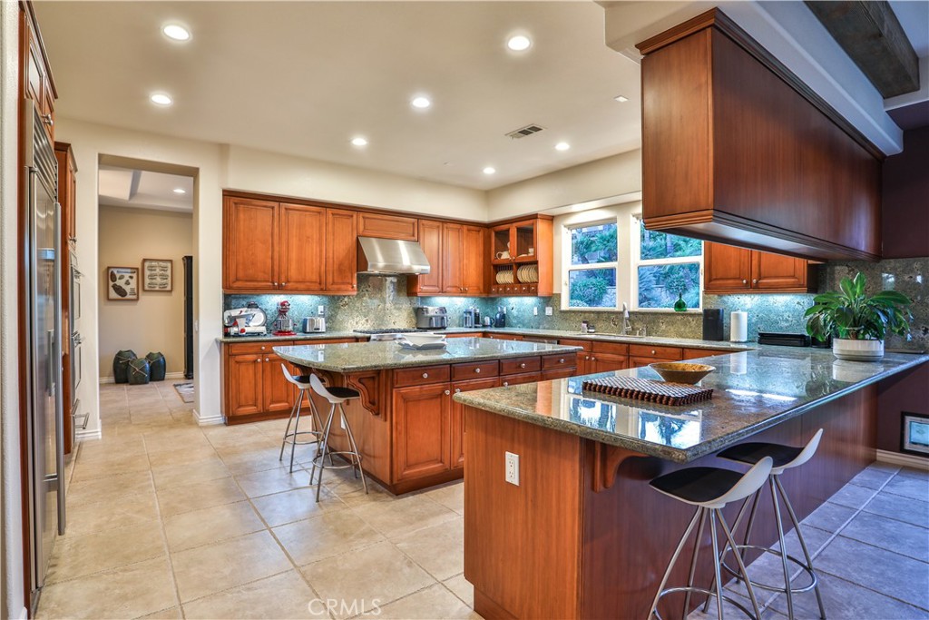 13052 Via Tesoro Drive Property Photo 13