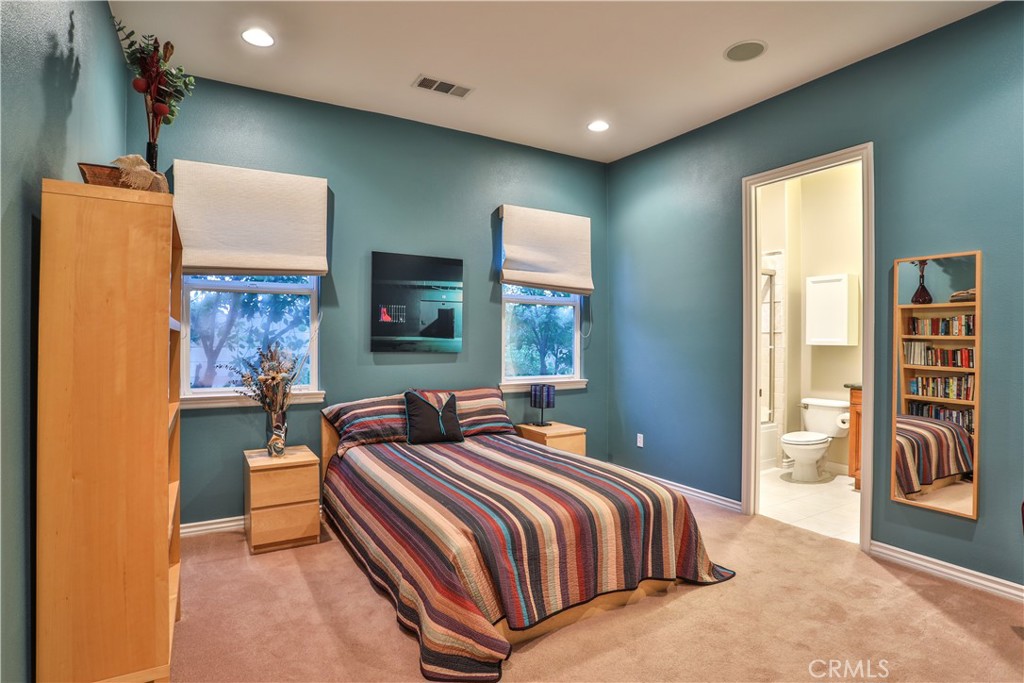 13052 Via Tesoro Drive Property Photo 25