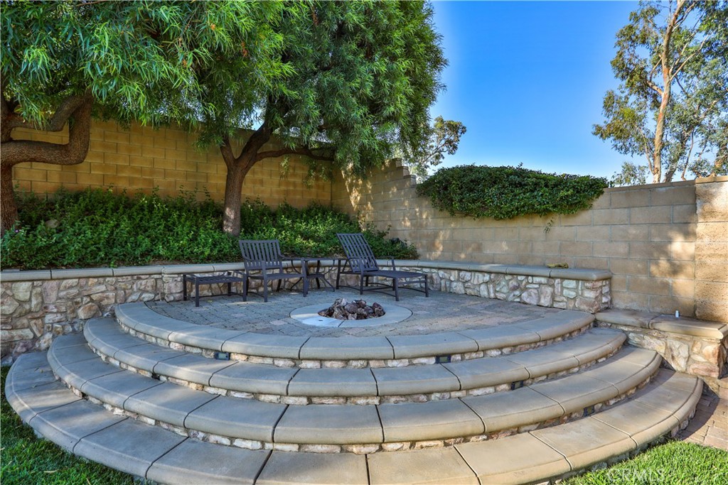 13052 Via Tesoro Drive Property Photo 40