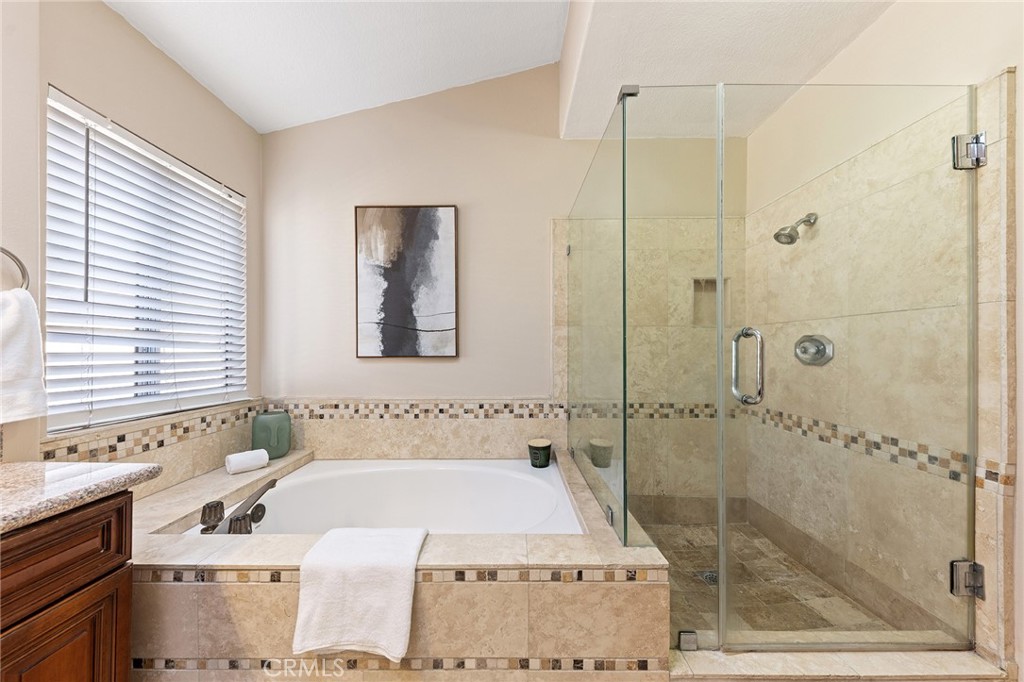 2460 Valley View Drive Property Photo 35