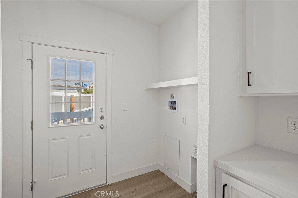 3030 Oceanside Boulevard 14 Property Photo 17
