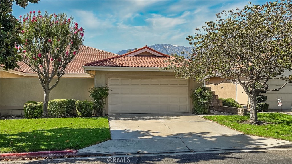 1209 Upland Hills S Property Photo 1