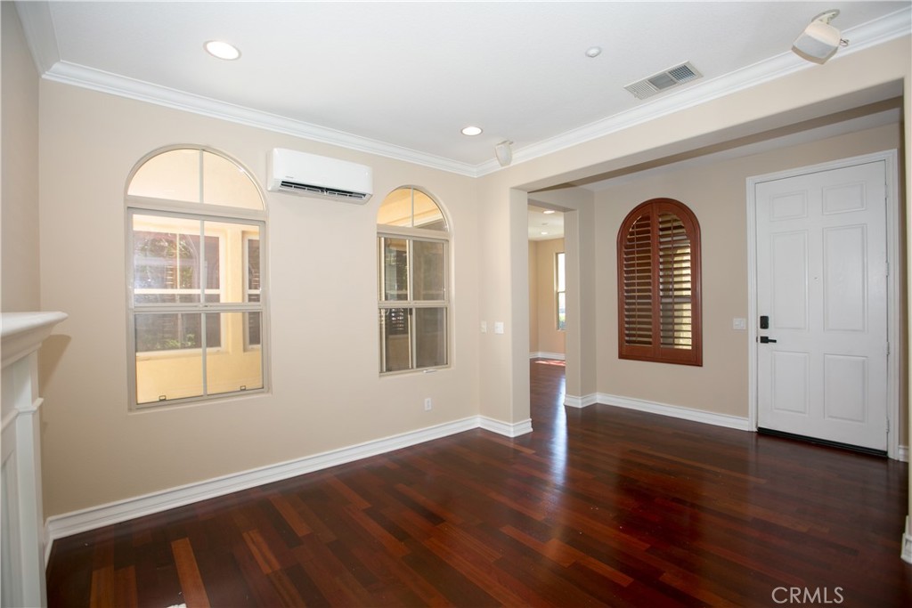 129 Chantilly Property Photo 9