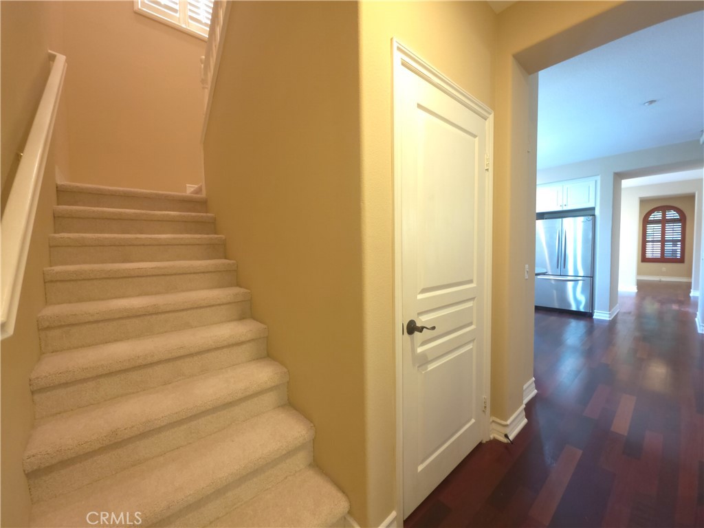 129 Chantilly Property Photo 28