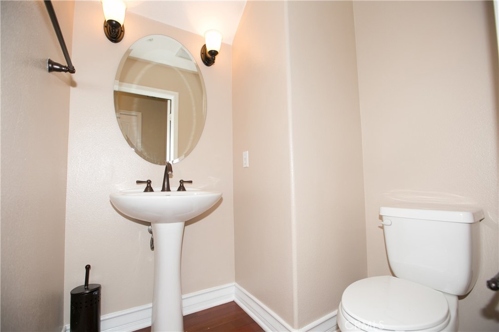 129 Chantilly Property Photo 29