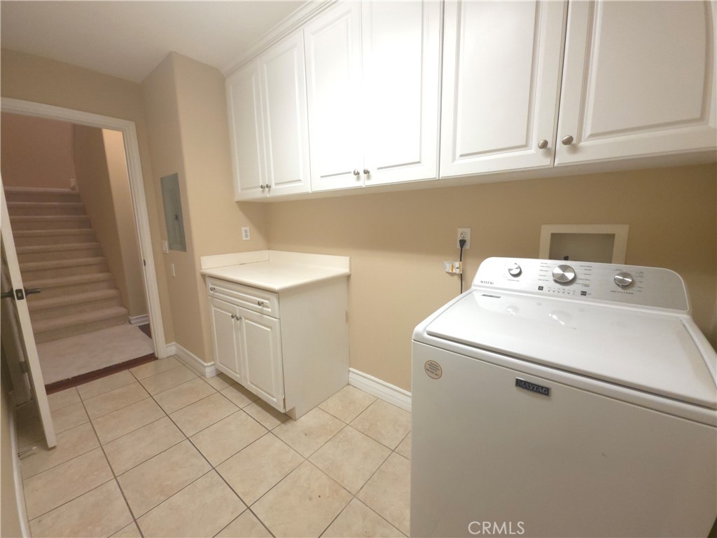 129 Chantilly Property Photo 30