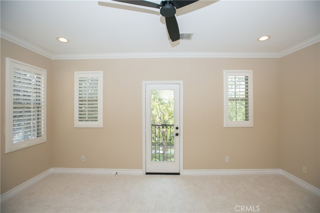 129 Chantilly Property Photo 42
