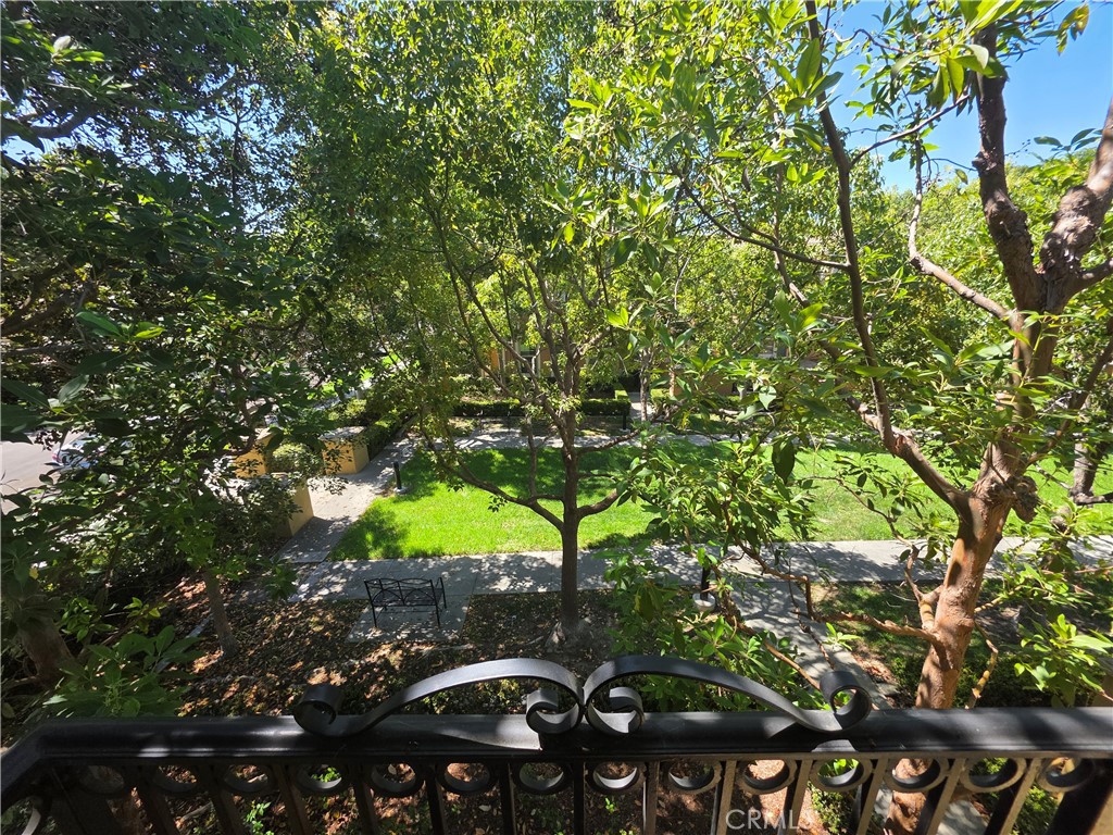 129 Chantilly Property Photo 44