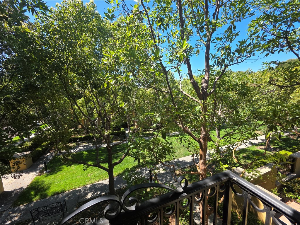 129 Chantilly Property Photo 46