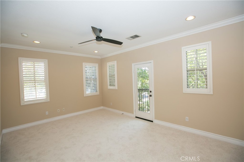 129 Chantilly Property Photo 47