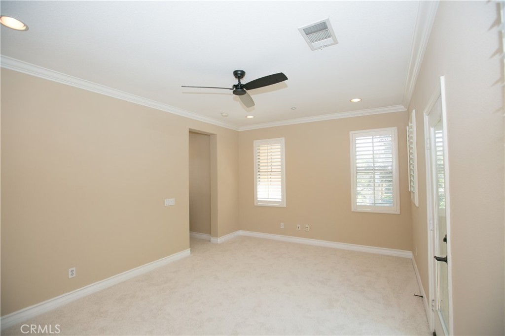 129 Chantilly Property Photo 48