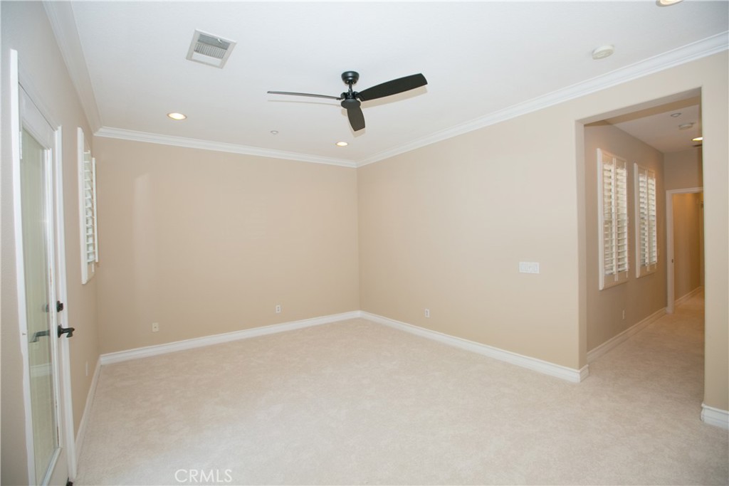 129 Chantilly Property Photo 49