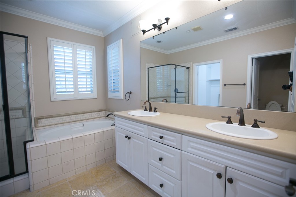 129 Chantilly Property Photo 50