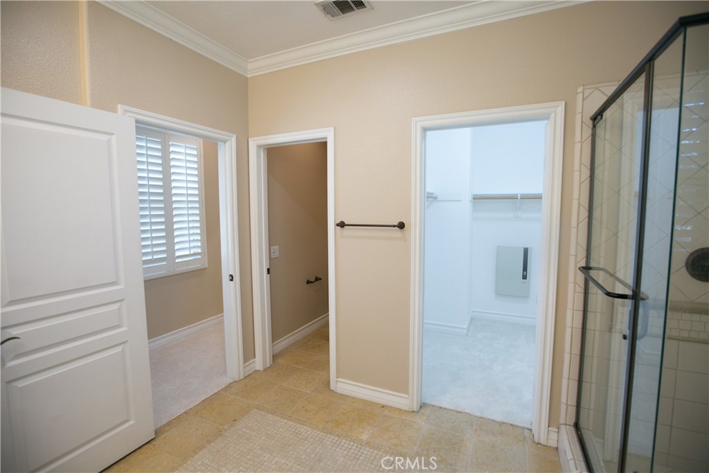129 Chantilly Property Photo 52