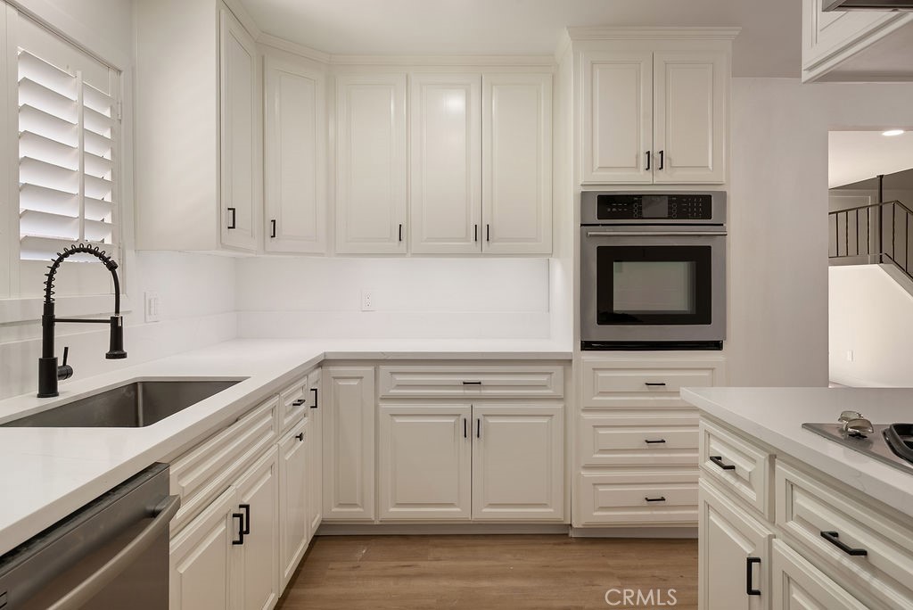 6163 Academy Property Photo 9
