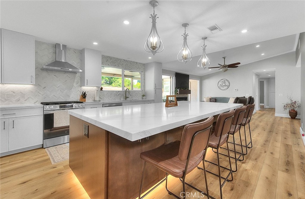 5606 Dover Street Property Photo 13