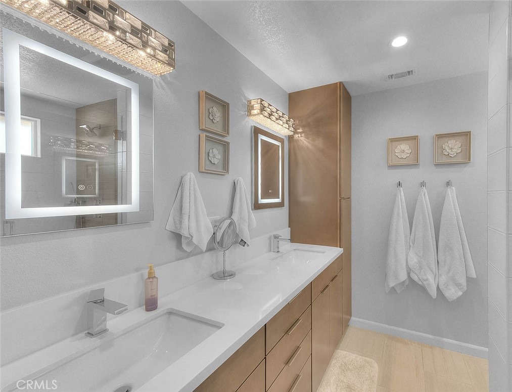 5606 Dover Street Property Photo 33