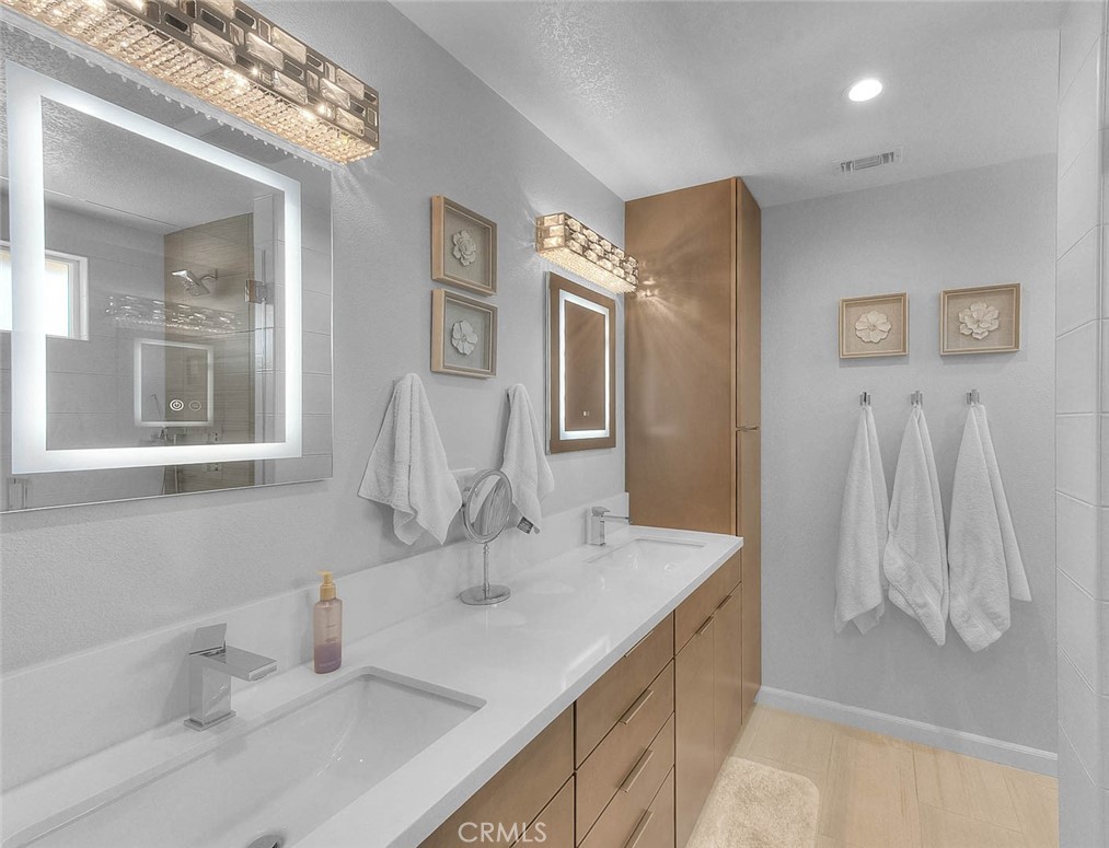 5606 Dover Street Property Photo 33