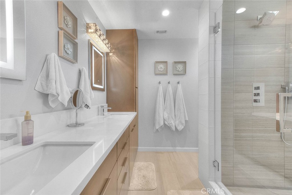 5606 Dover Street Property Photo 34