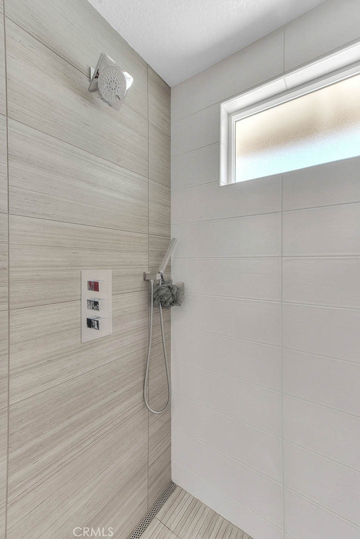 5606 Dover Street Property Photo 37