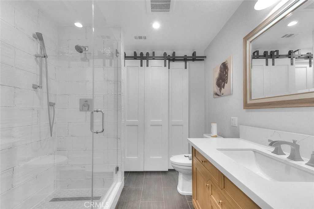 5606 Dover Street Property Photo 41