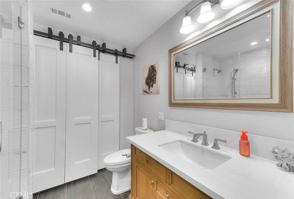 5606 Dover Street Property Photo 42