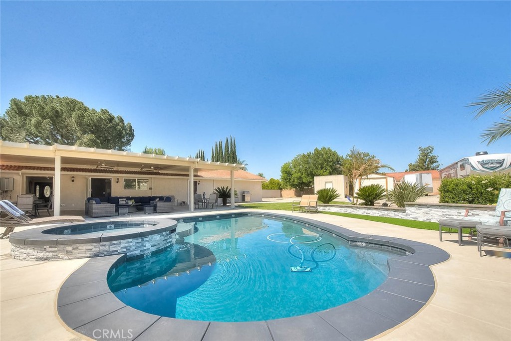 5606 Dover Street Property Photo 56