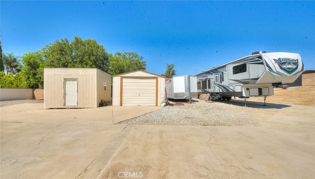 5606 Dover Street Property Photo 63