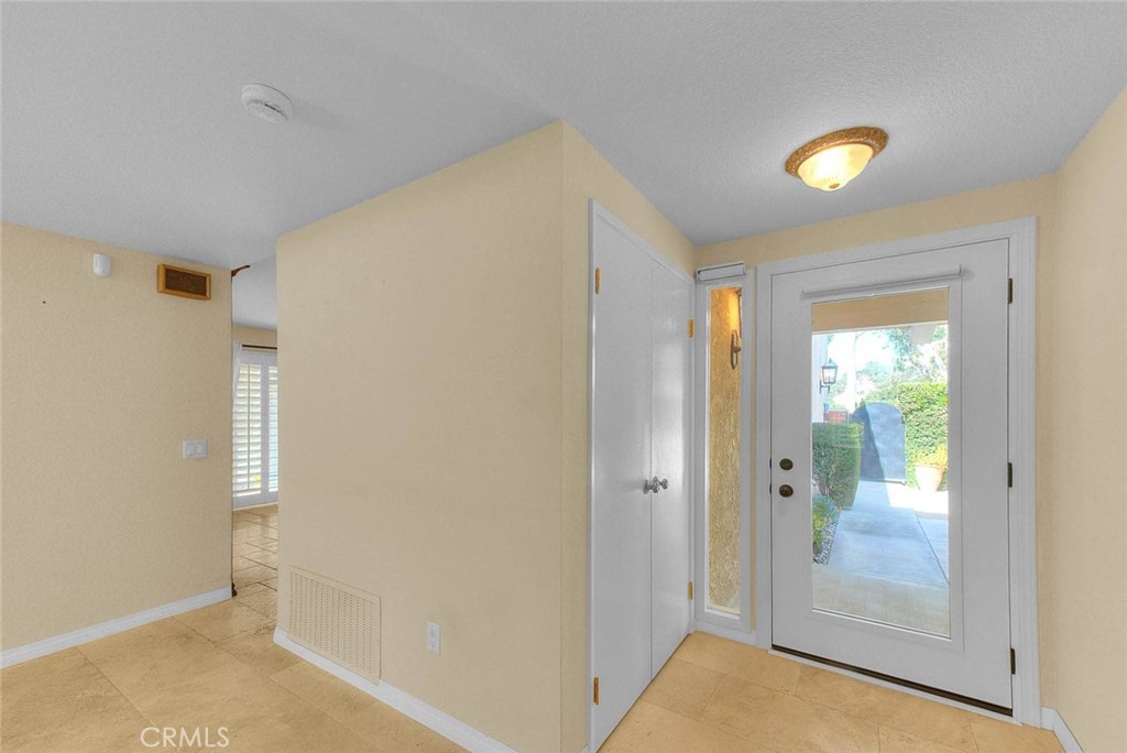 2418 Turquoise Circle Property Photo 13