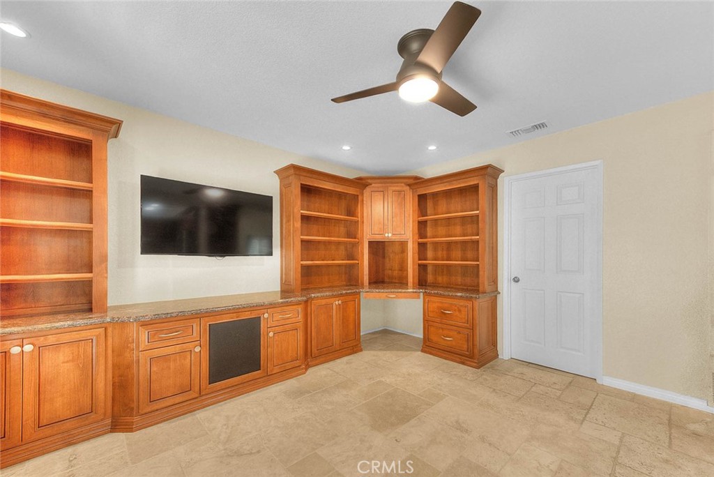 2418 Turquoise Circle Property Photo 24