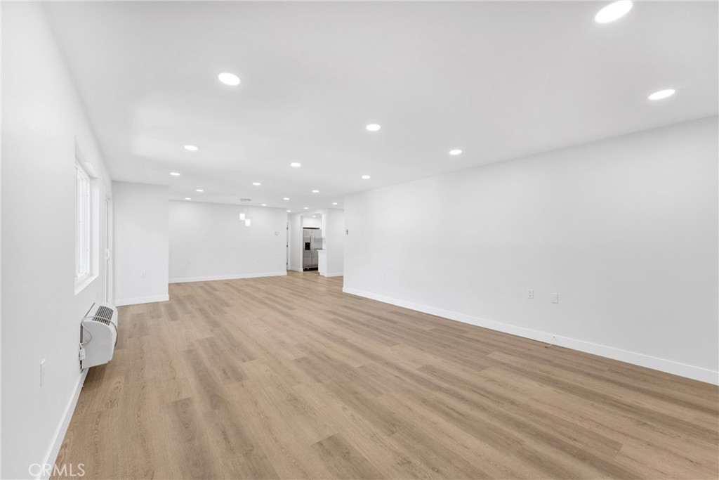 2405 Via Mariposa W Unit# 2c Property Photo 10