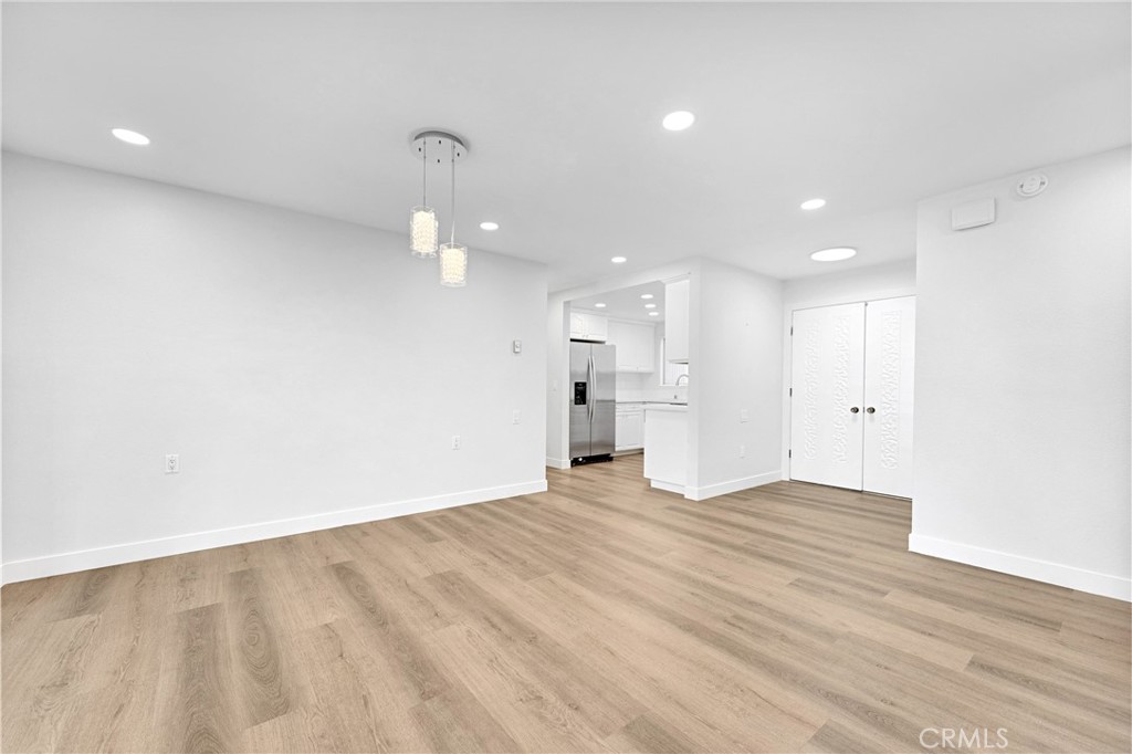 2405 Via Mariposa W Unit# 2c Property Photo 11