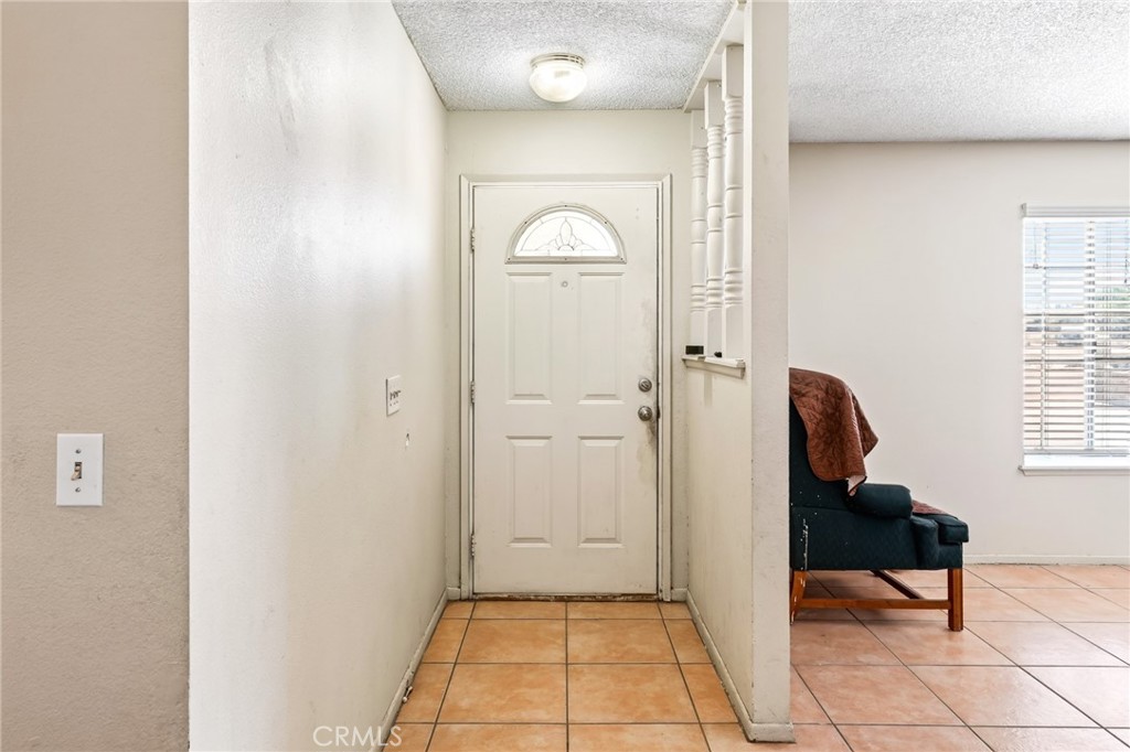 15072 Orange Street Property Photo 6