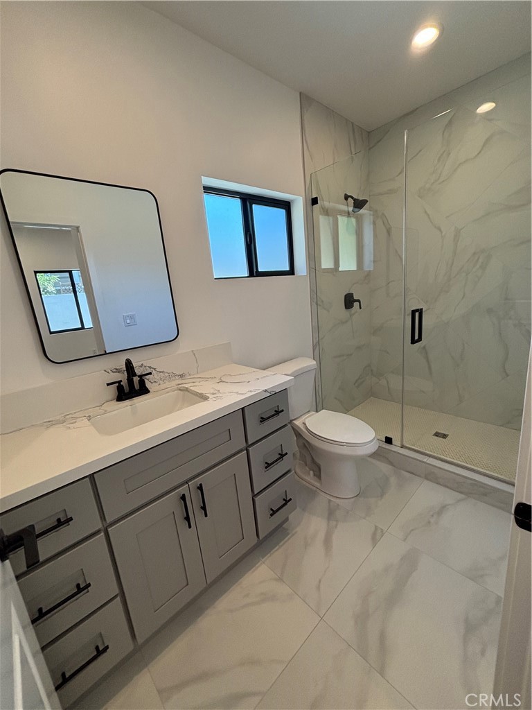 1664 Glen Avenue Property Photo 11