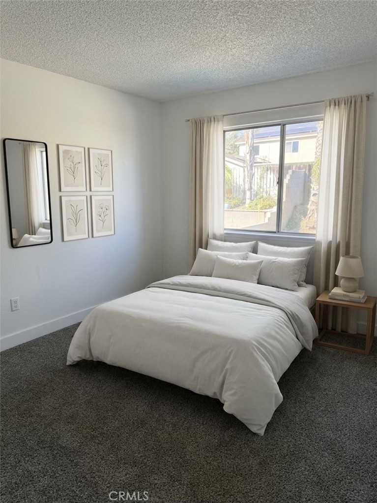2404 Hyatt Property Photo 24