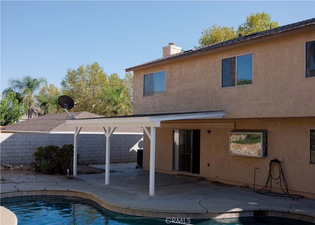 2404 Hyatt Property Photo 34