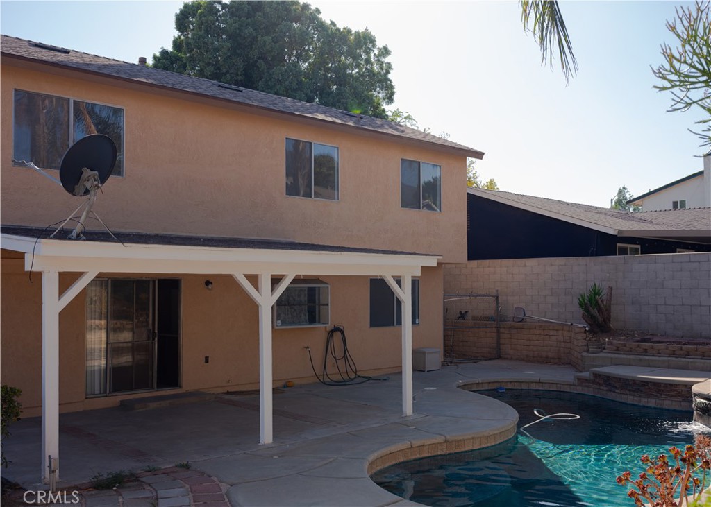 2404 Hyatt Property Photo 35