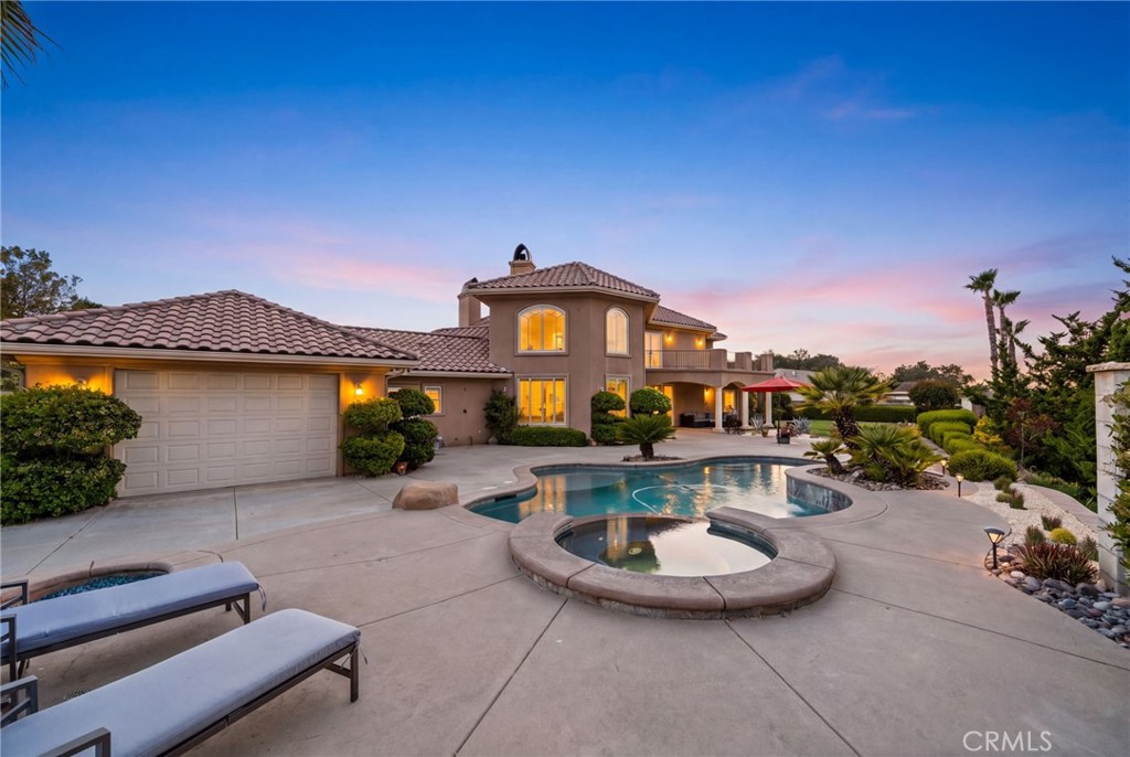 38136 Butterfly Court Property Photo 3