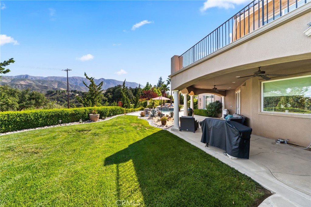38136 Butterfly Court Property Photo 16