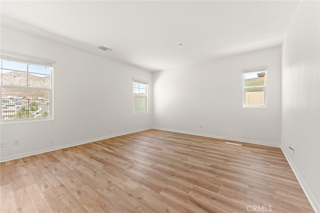 21204 Telegraph Road Property Photo 40