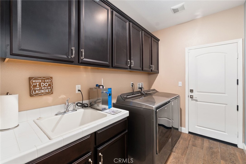 13558 Applegate Court Property Photo 34